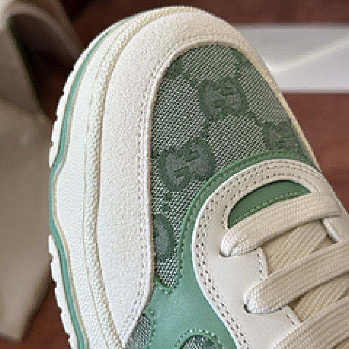 G*u*i SNEAKER G08275