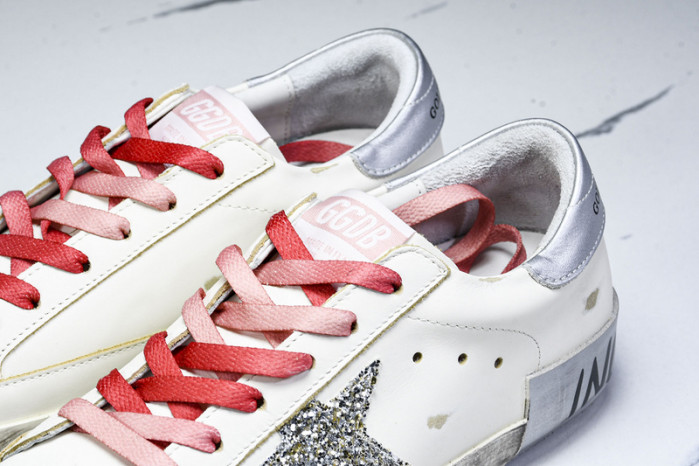 Golden Go*e S*per-Star SNEAKER GG10