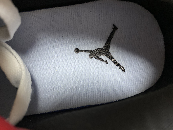AIR JORDAN 1 LOW