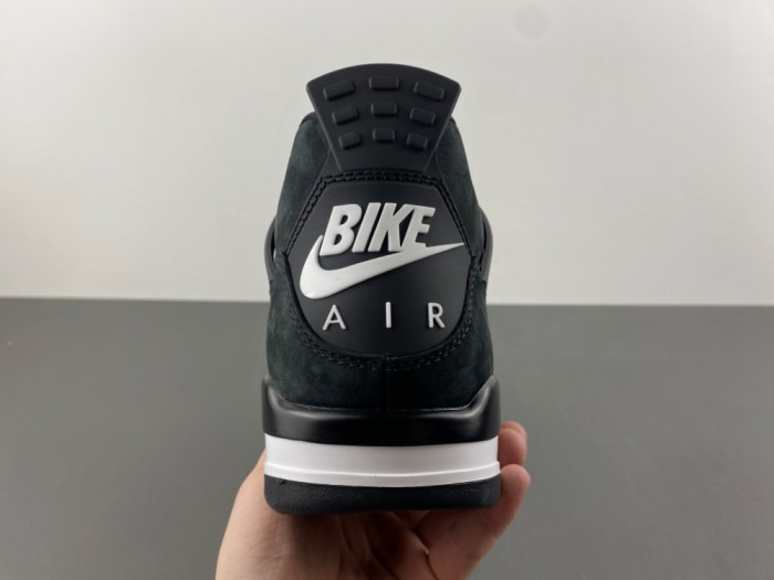 Air Jordan 4 Retro OG SP