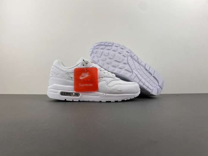 S*p*e x Nike Air Max 1 White HF8813-100