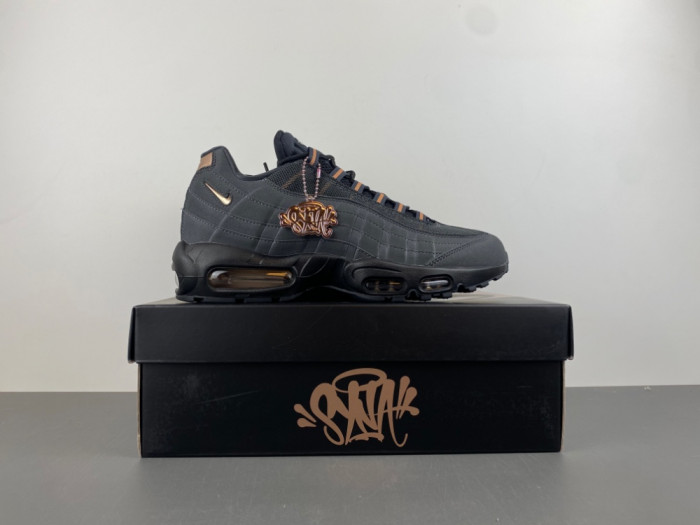 Central Cee × Nike Air Max 95 Black HQ6457-001