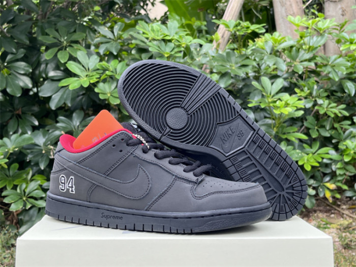 S*prem* x S*p*e x Nike Dunk SB DUNK LOW PRO OGQS HQ8487-011