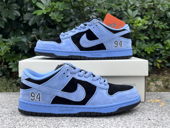 S*prem* x Nike SB Dunk Low Ocean Fog HQ8487-400