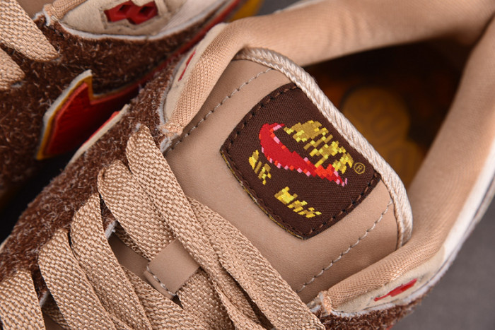 Nike Air Max 1 Low Poly Donkey Kong HV5776-200