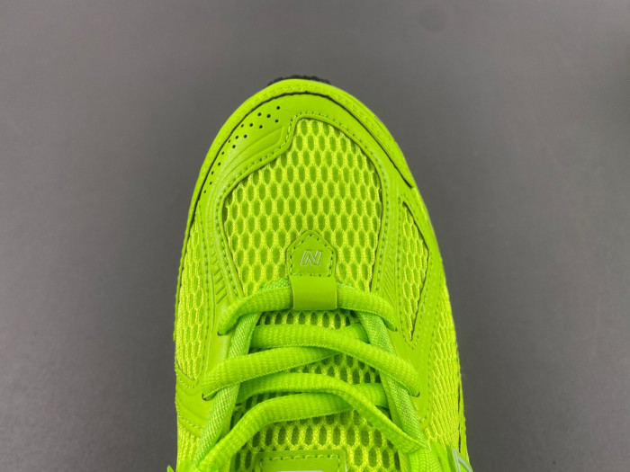New Balance M1906RAA