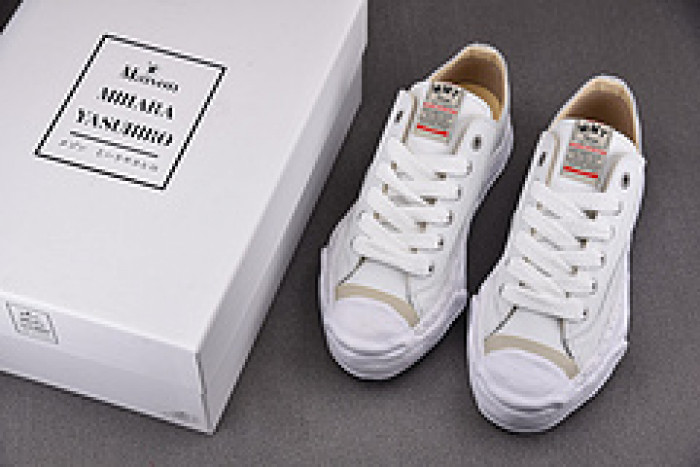 Maison MIHARA YASUHIRO MMY046