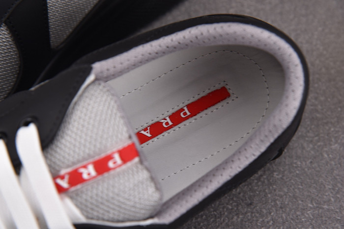 Pra*a SNEAKER P6006