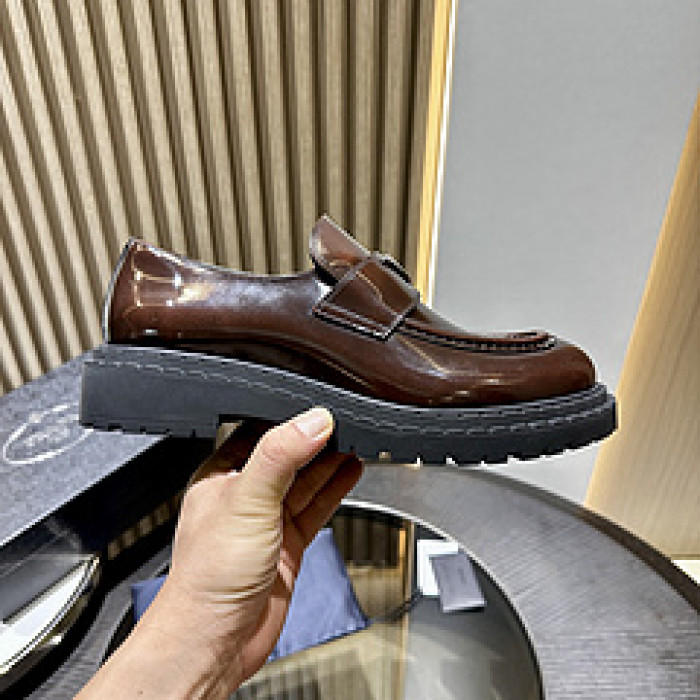 Pra*a SNEAKER P7005