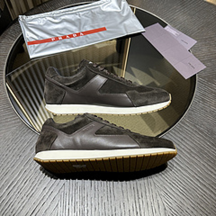 Pra*a SNEAKER P7010