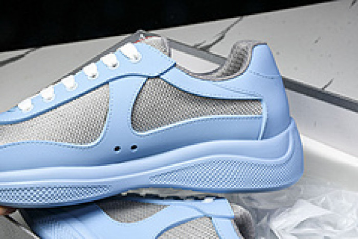 Pra*a SNEAKER P7016