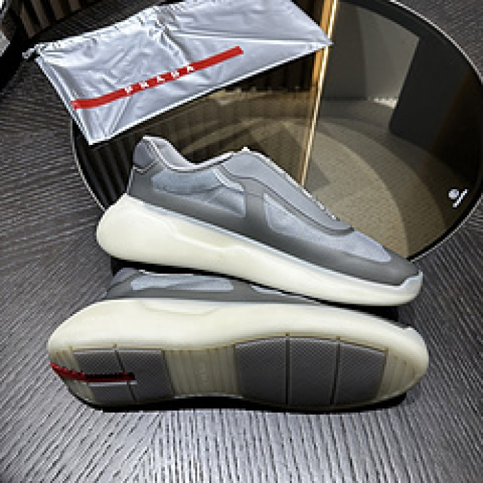 Pra*a SNEAKER P7017