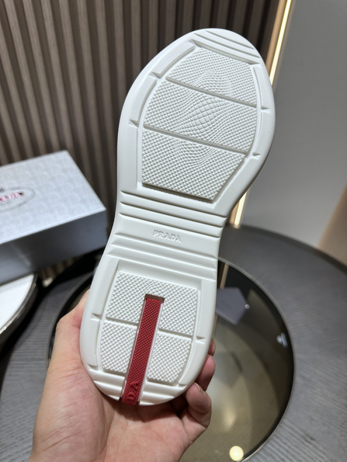 Pra*a SNEAKER P089