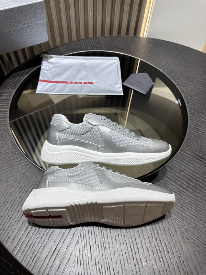 Pra*a SNEAKER P092
