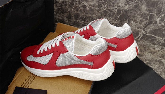 Pra*a SNEAKER P6005