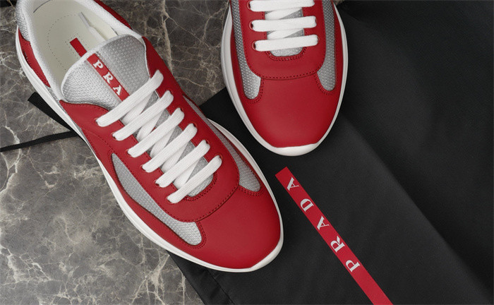 Pra*a SNEAKER P6005