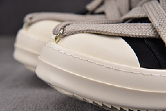 RICK OWENS SNEAKER