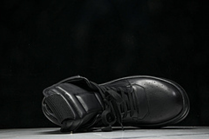 RICK OWENS SNEAKER