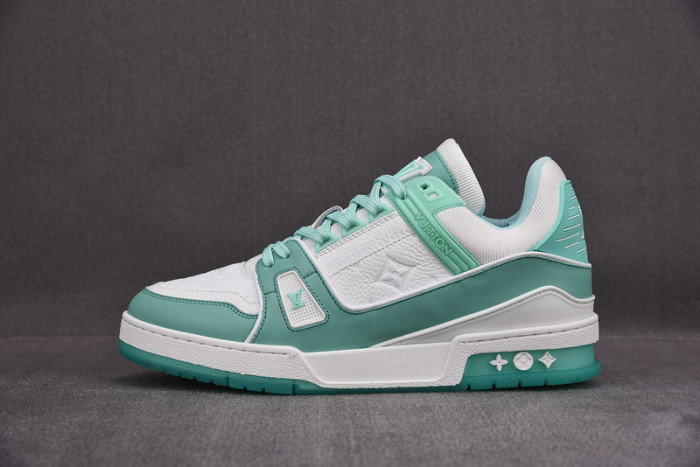 l0vt sneakers