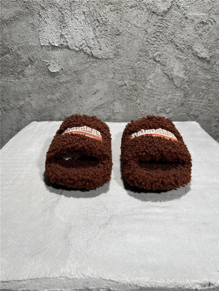 Ba*len*cia*ga Sandals W3R83 8000